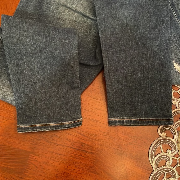 LulaRoe Distressed Denim Size 28 Excellent Preloved Condition Skinny - Picture 8 of 8